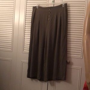 Women’s Capri Pants XL Green